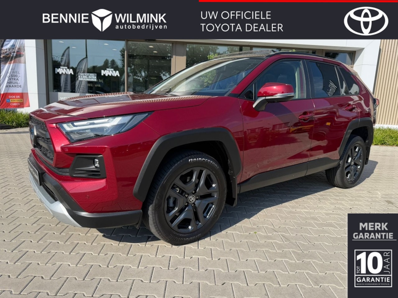Toyota RAV4 - 2.5 Hybrid AWD Adventure | Panoramadak | Trekhaak | JBl - AutoWereld.nl