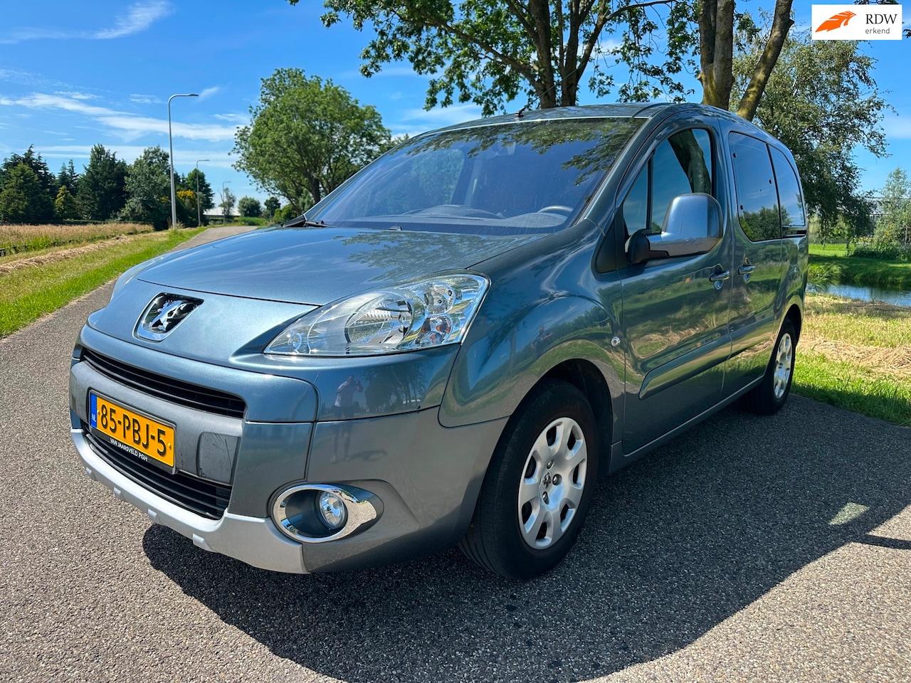 Peugeot Partner Tepee - 1.6 VTi XT Style|clima|rijdt goed|5zitter - AutoWereld.nl