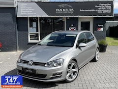 Volkswagen Golf - 1.0 TSI Connected Series, Airco, navigatie, camera, pdc, lm velgen, apk bij aflevering