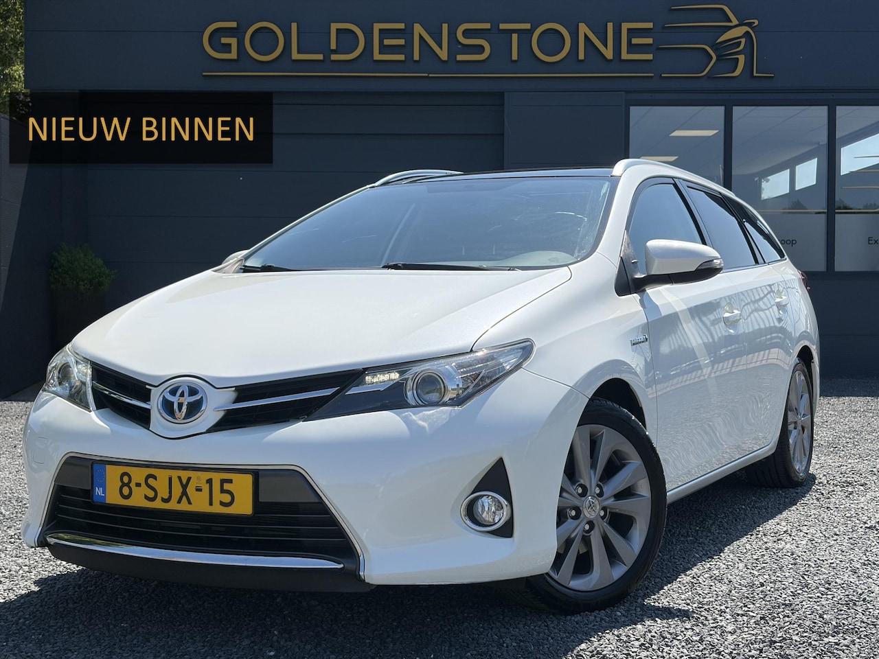 Toyota Auris Touring Sports - 1.8 Hybrid Lease Trekhaak,2e Eigenaar,Pano,Navi,Camera,Clima,Cruise,Lm velgen,N.A.P,Dealer - AutoWereld.nl