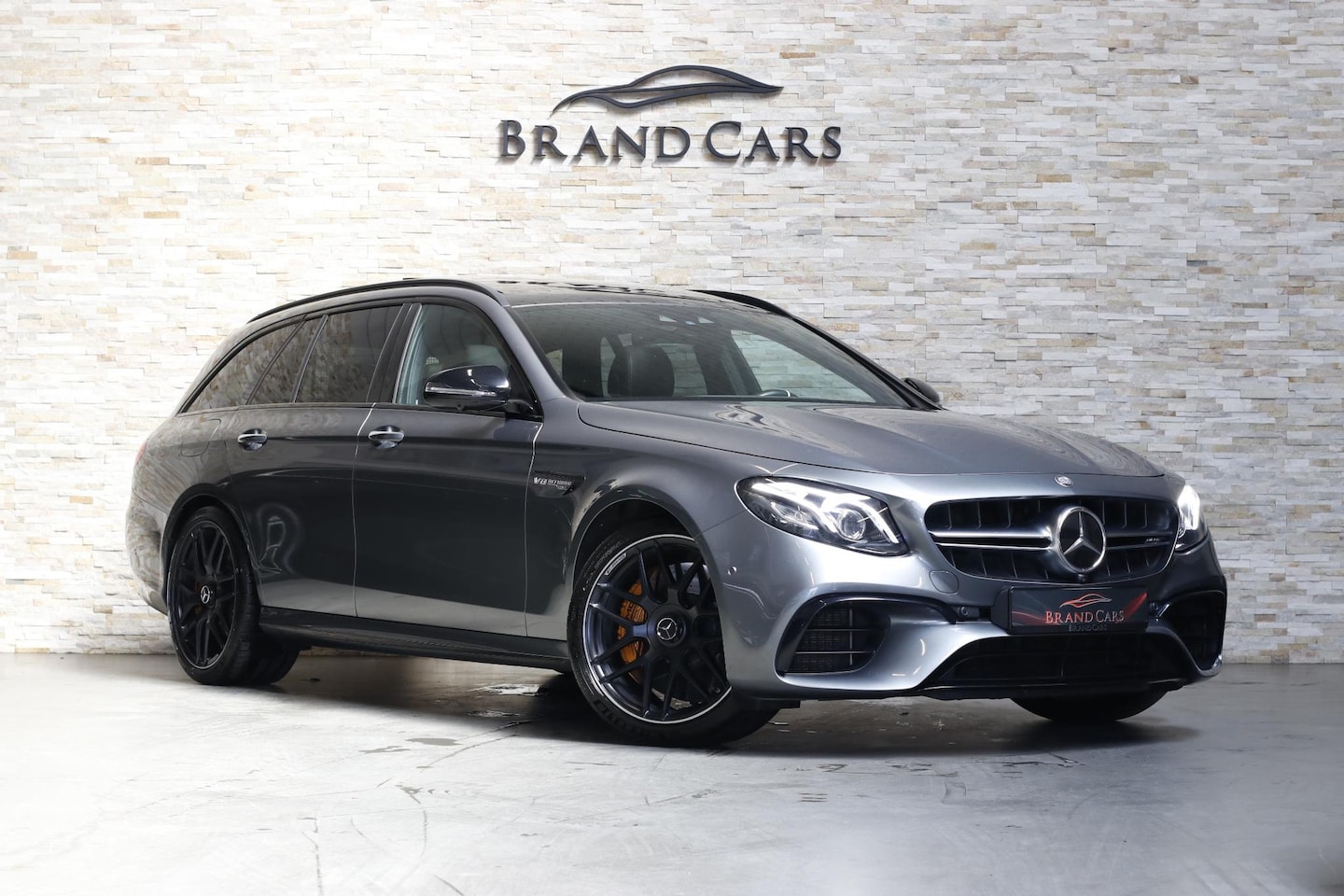Mercedes-Benz E-klasse Estate - AMG 63 S 4MATIC+ | KERAMISCHE REMMEN | HUD | PANO | STOELVERW + VENTILATIE | AIR BODY CONT - AutoWereld.nl