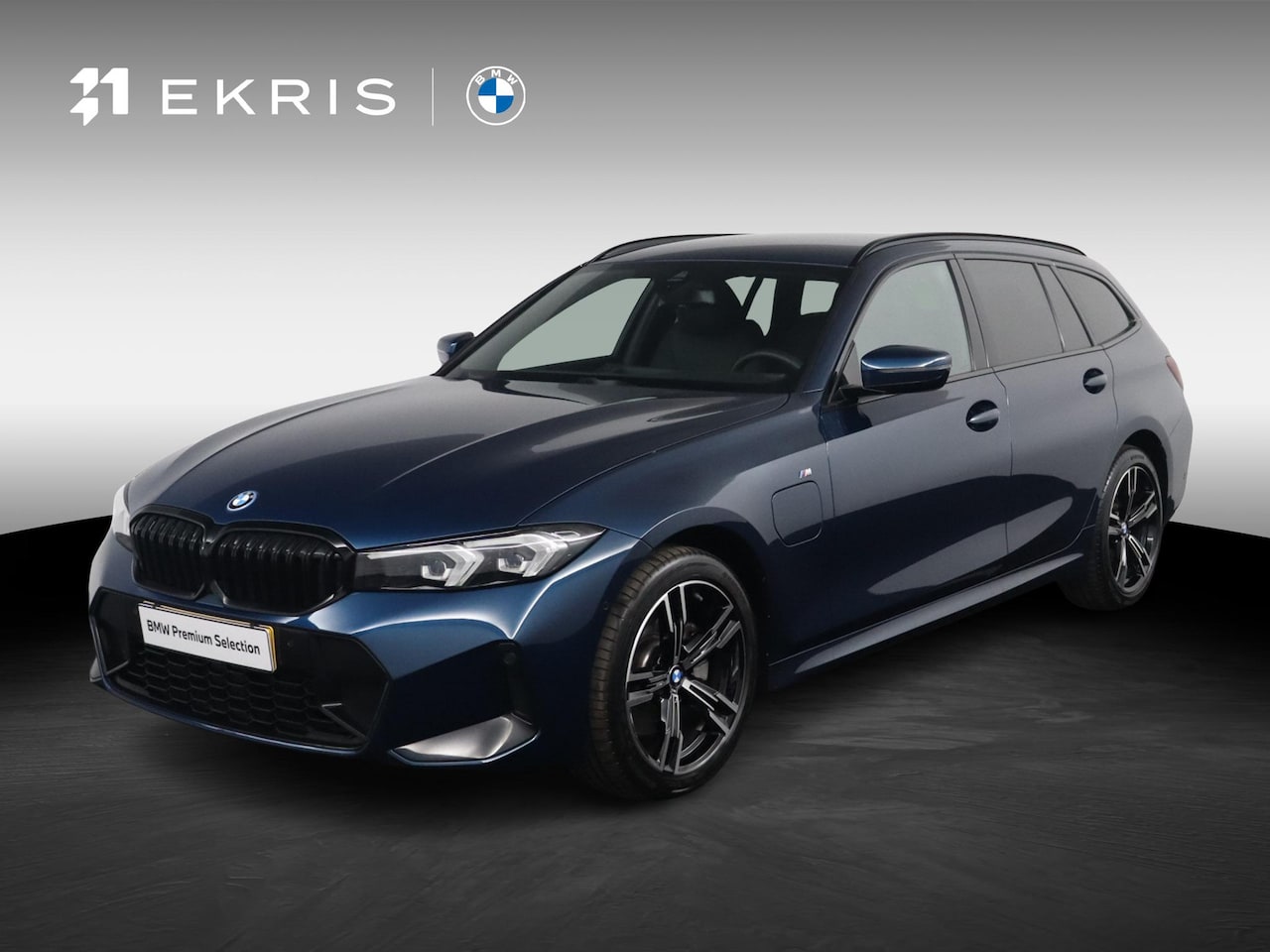 BMW 3-serie Touring - 330e | M-Sportpakket | Stuurverwarming | Trekhaak - AutoWereld.nl