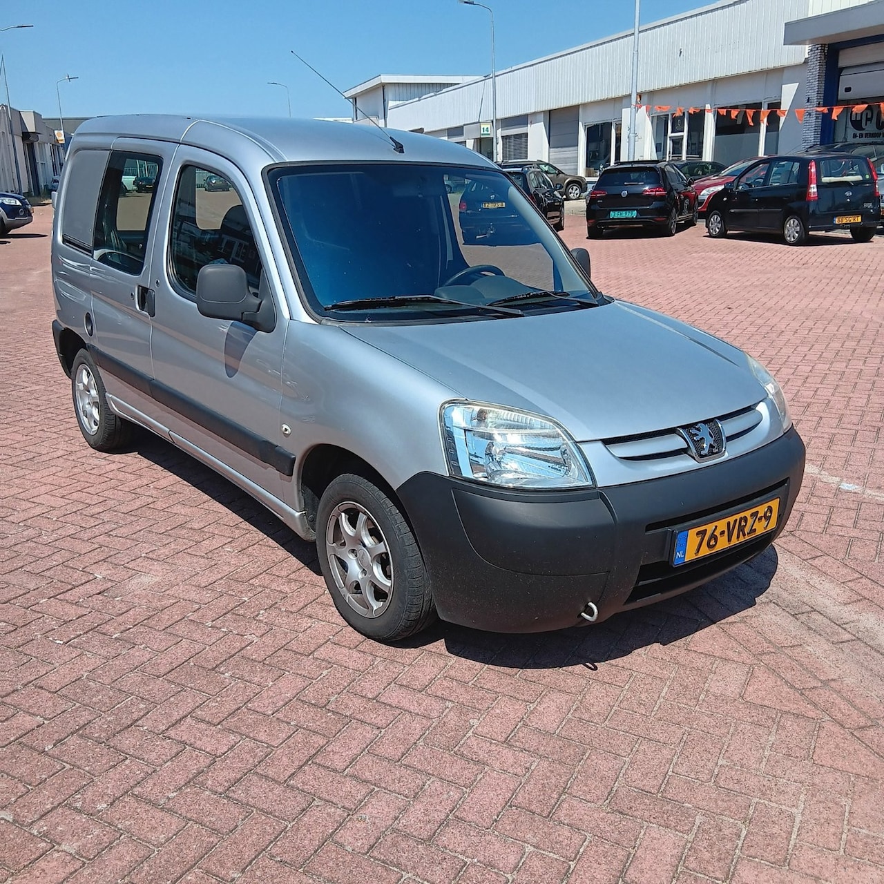 Peugeot Partner - 170C 1.6 HDI 170C 1.6 HDI - AutoWereld.nl