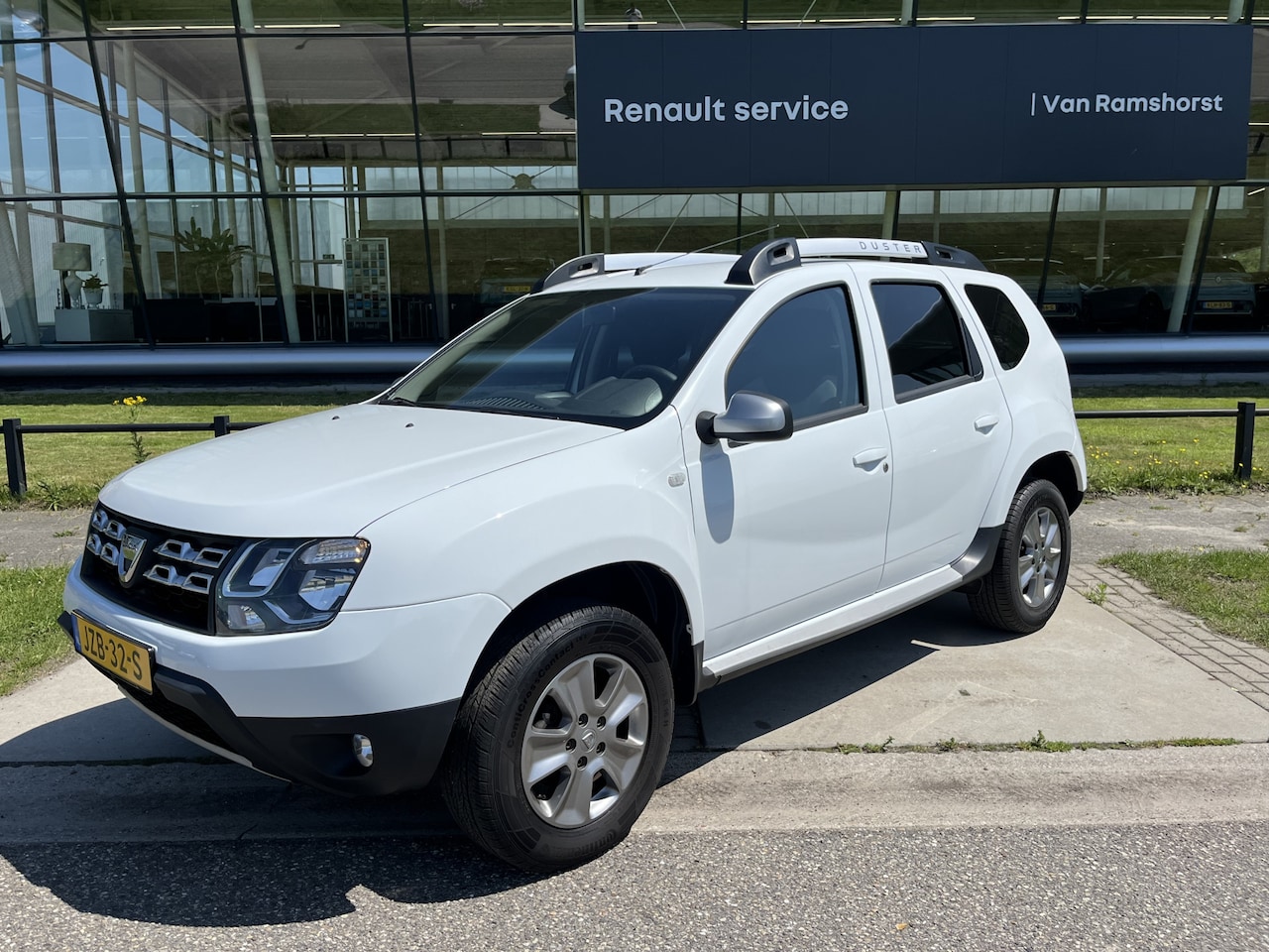 Dacia Duster - 1.2 TCe 4x2 Prestige 126PK / Airco / Cruise / - AutoWereld.nl