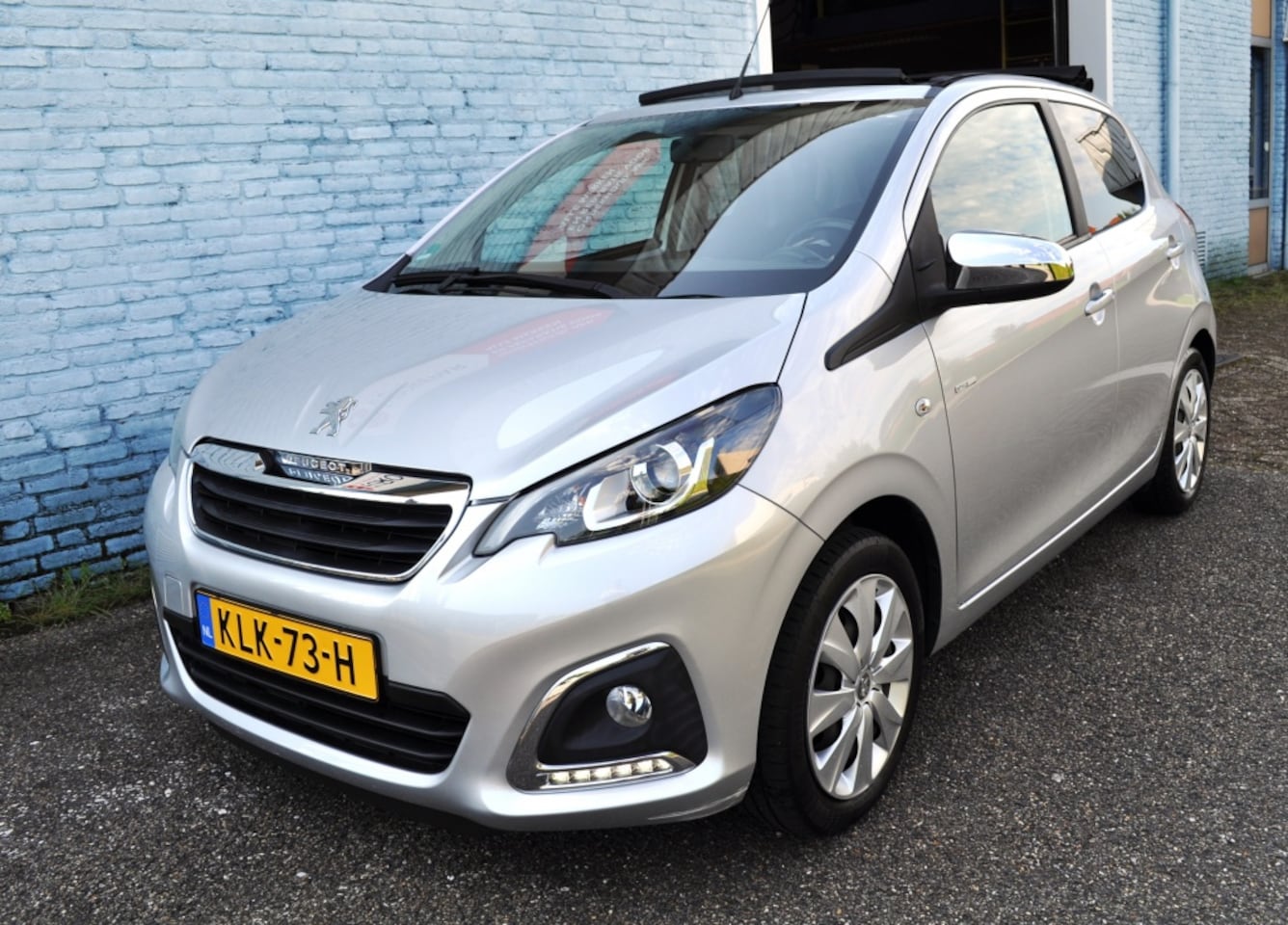 Peugeot 108 - 1.0 e-VTi Collection Cabrio - AutoWereld.nl