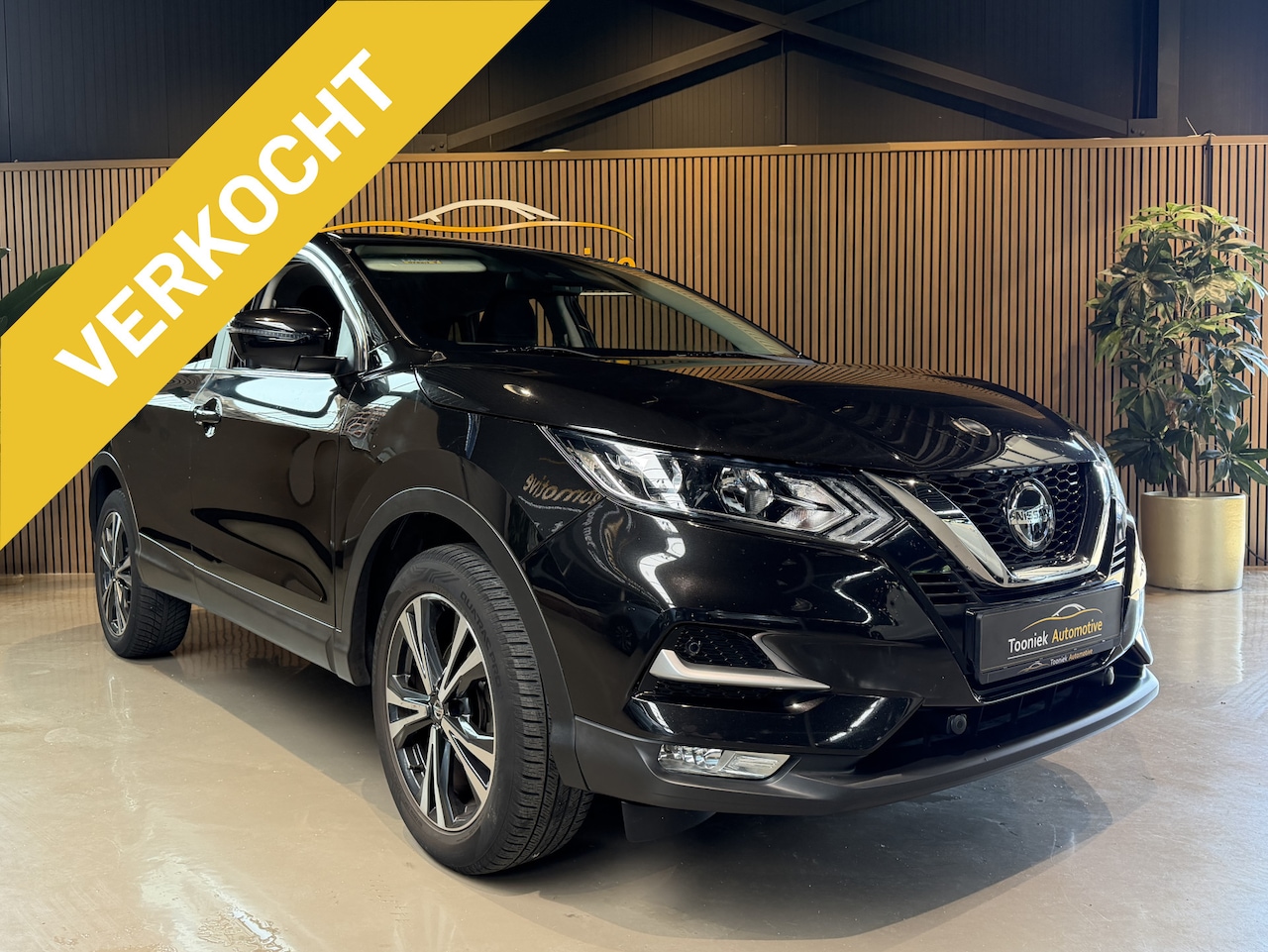 Nissan Qashqai - 1.2 N-Connecta | NAVIGATIE 360 CAMERA - AutoWereld.nl