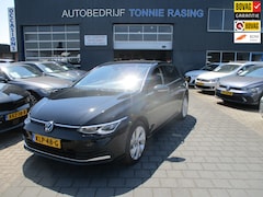 Volkswagen Golf - 1.5 TSI R-Line Business