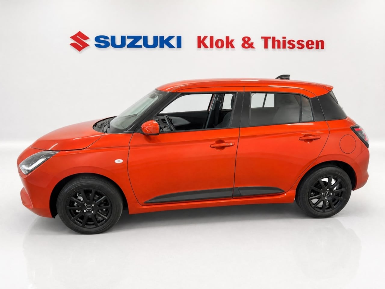 Suzuki Swift - fabrieksgar. t/m 02-12-2035 1.2 Comfort Sm.Hyb. HYAKU Excl. BTW € 19.500,- Super Luxe - AutoWereld.nl
