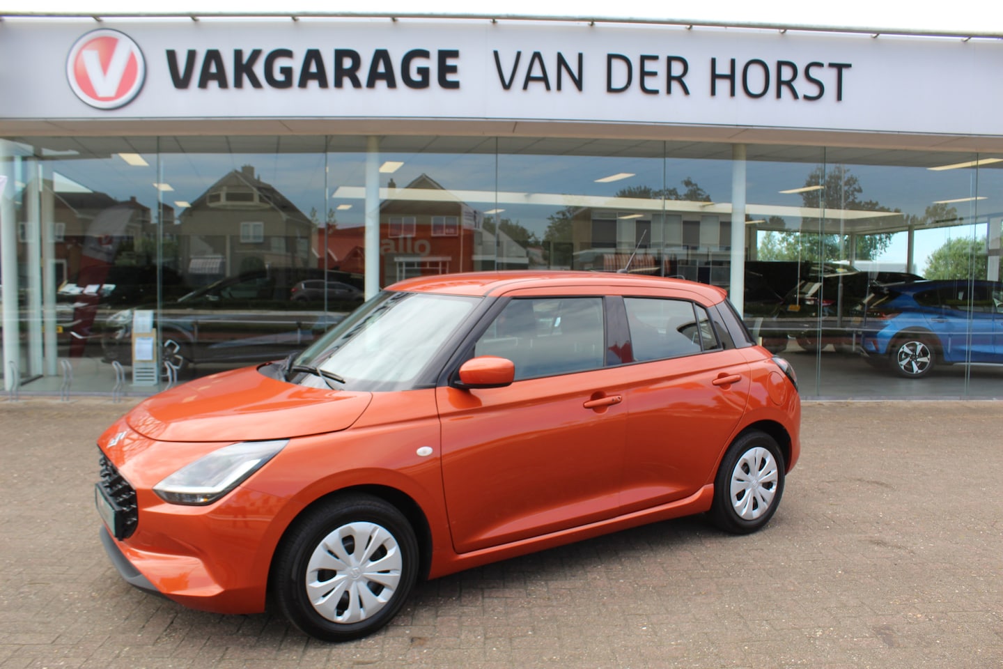 Suzuki Swift - 1.2 83 pk MHEV Comfort Smart Hybrid 5 deurs Navigatie, Cruise Control, Camera, Keyless ent - AutoWereld.nl