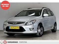 Hyundai i30 CW - 1.4i i-Drive/ Stoelverw./ 17'' LMV/ Half-Leder/ Clima/ Cruise/ Elek. pakket/ Isofix/ AUX &