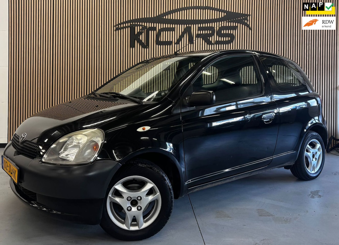Toyota Yaris - 1.0-16V VVT-i YORIN | 14maanden APK bij aflevering | LM Velgen | NAP| Radio met aux | - AutoWereld.nl