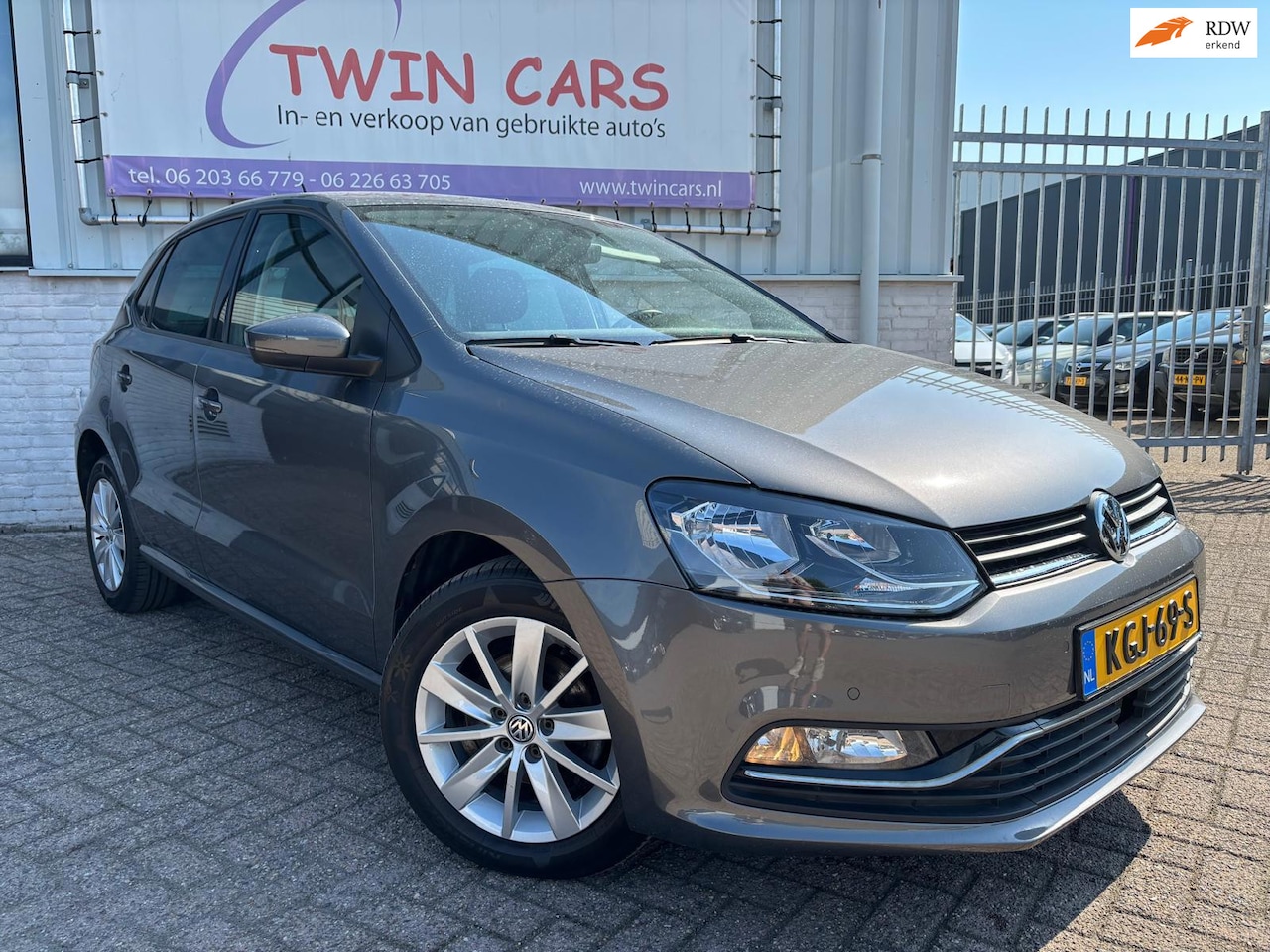 Volkswagen Polo - 1.2 TSI Highline Clima Alcantara Stoelverwarming - AutoWereld.nl