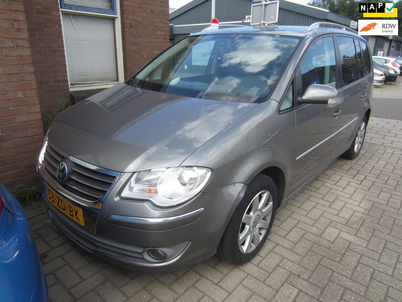 Volkswagen Touran - 1.4 TSI Highline Business 2008 Navi DSG DEFECT!! - AutoWereld.nl