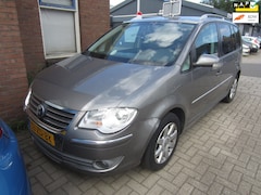 Volkswagen Touran - 1.4 TSI Highline Business DSG DEFECT