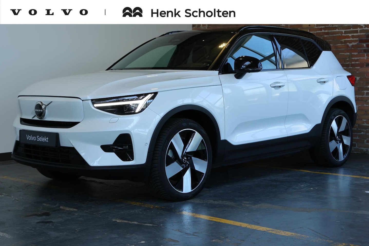 Volvo XC40 - Single Motor Extended Range Ultimate 82 kWh | Panoramadak | 20'' Lichtmetalen velgen | 360 - AutoWereld.nl