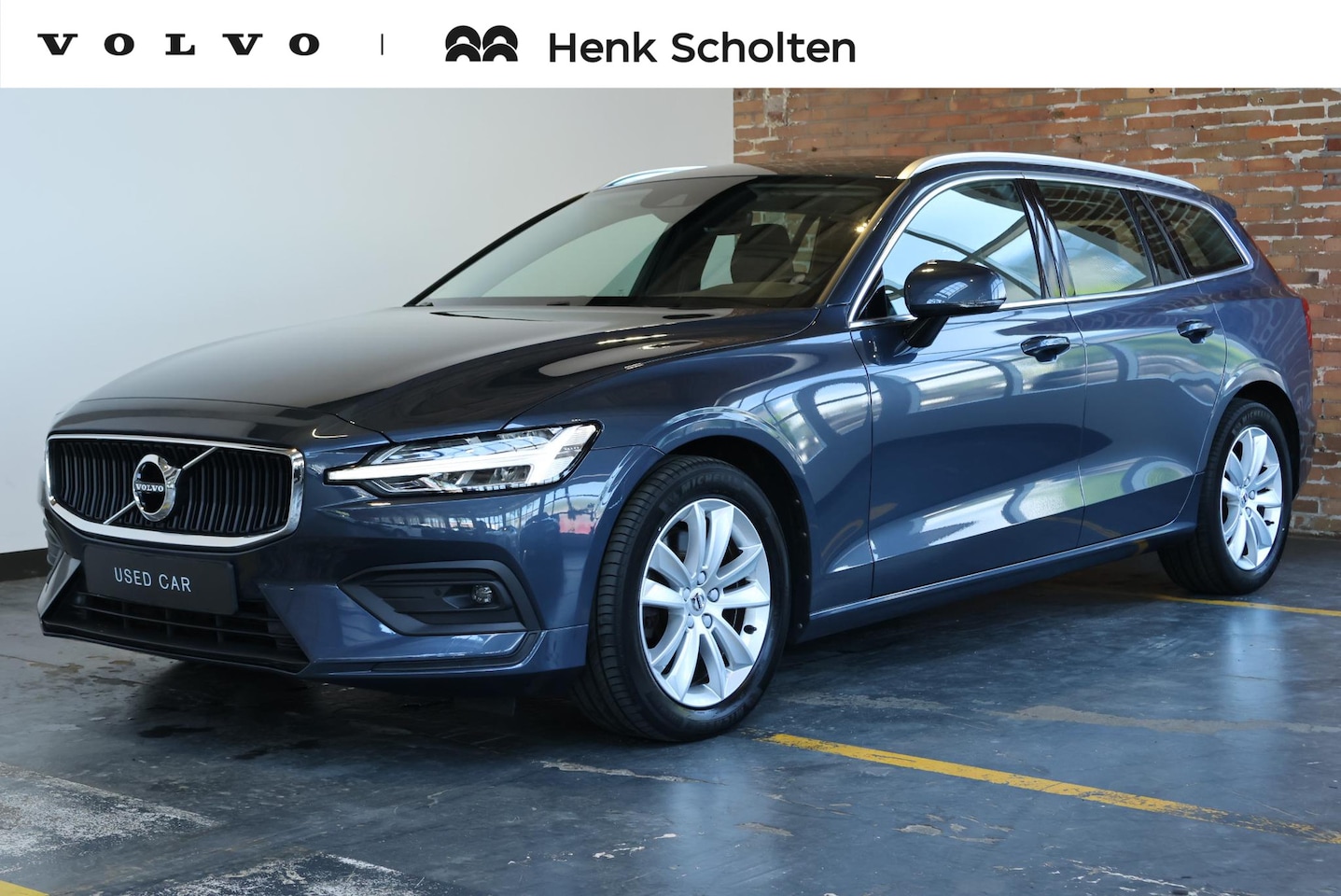 Volvo V60 - 2.0 B3 Business Pro | Semi Electrische Wegklapbare Trekhaak | Adaptive Cruise Control | St - AutoWereld.nl