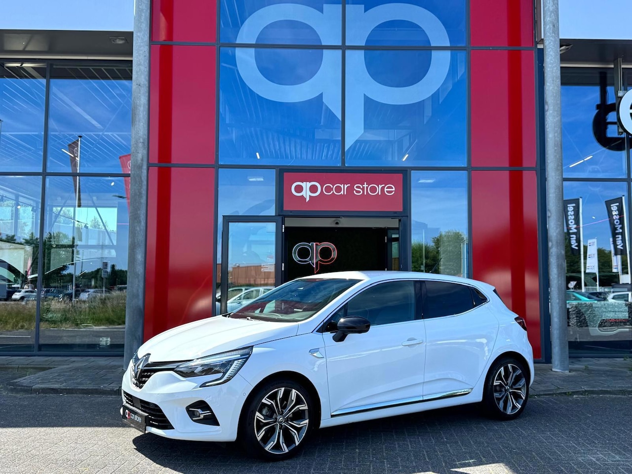 Renault Clio - Clio 1.3 TCE 130 EDITION Vol | Adaptive Cruise | 360 Camera | Parksens | BOSE | Alcantara/ - AutoWereld.nl