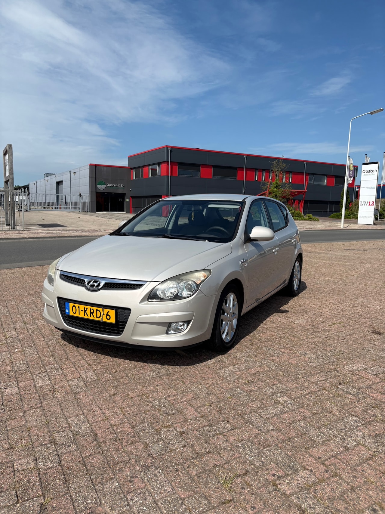 Hyundai i30 - 1.4i Blue Dynamic Business 1.4i Blue Dynamic Business - AutoWereld.nl