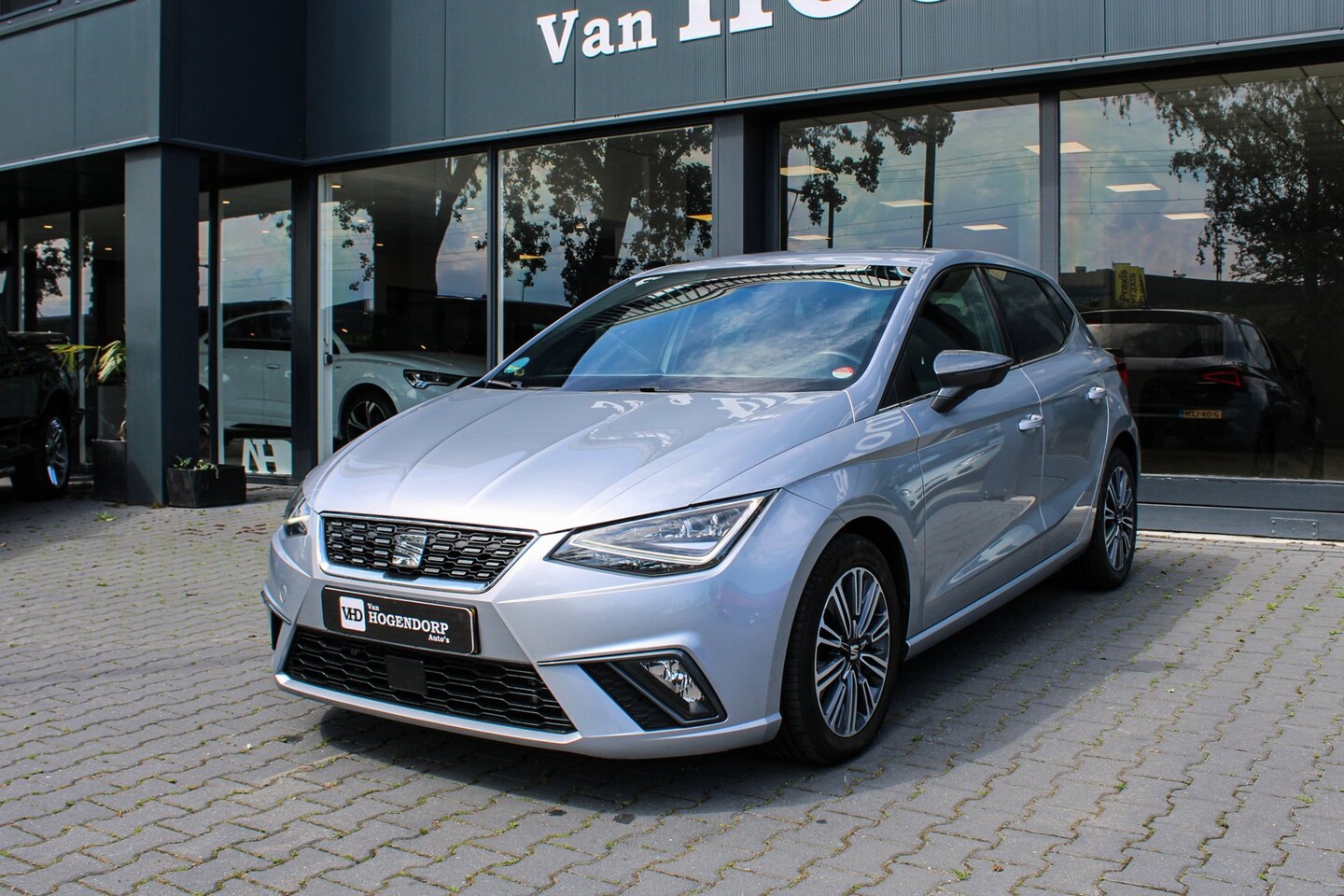 SEAT Ibiza - 1.6 TDI FR Business NAVI LED VIRTUAL DSG7 - AutoWereld.nl