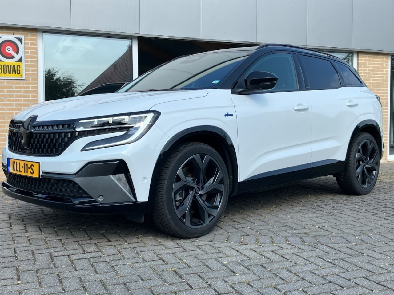 Renault Austral - 1.3ET full-hybrid tech e A4 Alpine - AutoWereld.nl