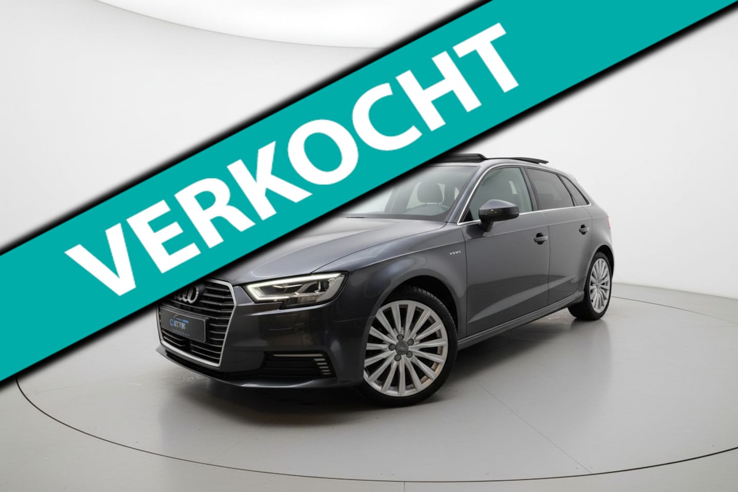 Audi A3 Sportback - 1.4 e-tron 3x S LINE PANO VIRTUAL PDC ACC - AutoWereld.nl