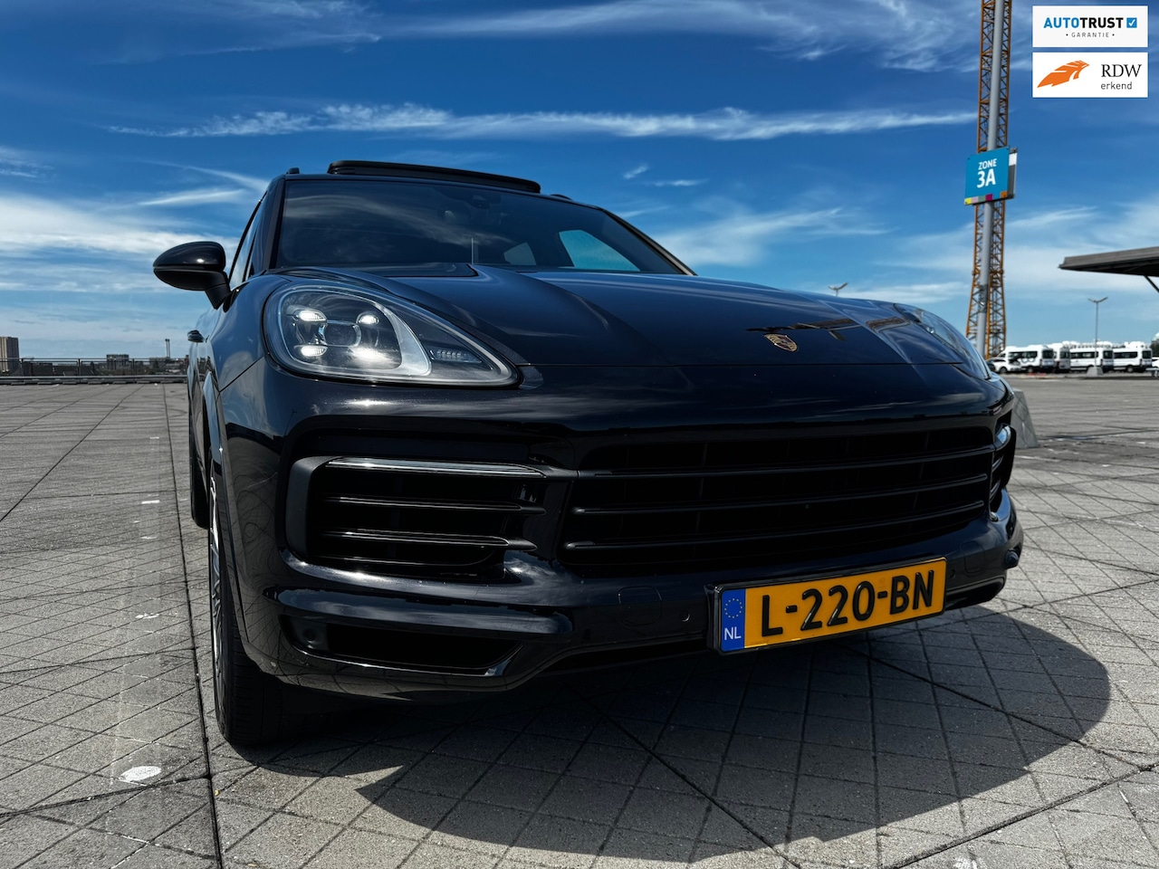 Porsche Cayenne - 3.0 MEMORY PANO LEER CLIMA CRUISE TREKHAAK - AutoWereld.nl