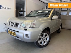 Nissan X-Trail - 2.5 Elegance 4wd PANO LEER CLIMA NAVI PDC TREKHAAK NETTE SUV NAP APK