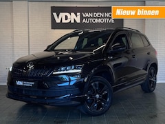Skoda Karoq - 1.5 TSI Sportline Business Stoel- stuurverw Navi Carplay 18''