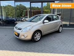Hyundai i20 - 1.2I I-Motion, Airco, Elekt Pakket, Multi Stuur, LMV, Dealer OH, Orig. NL