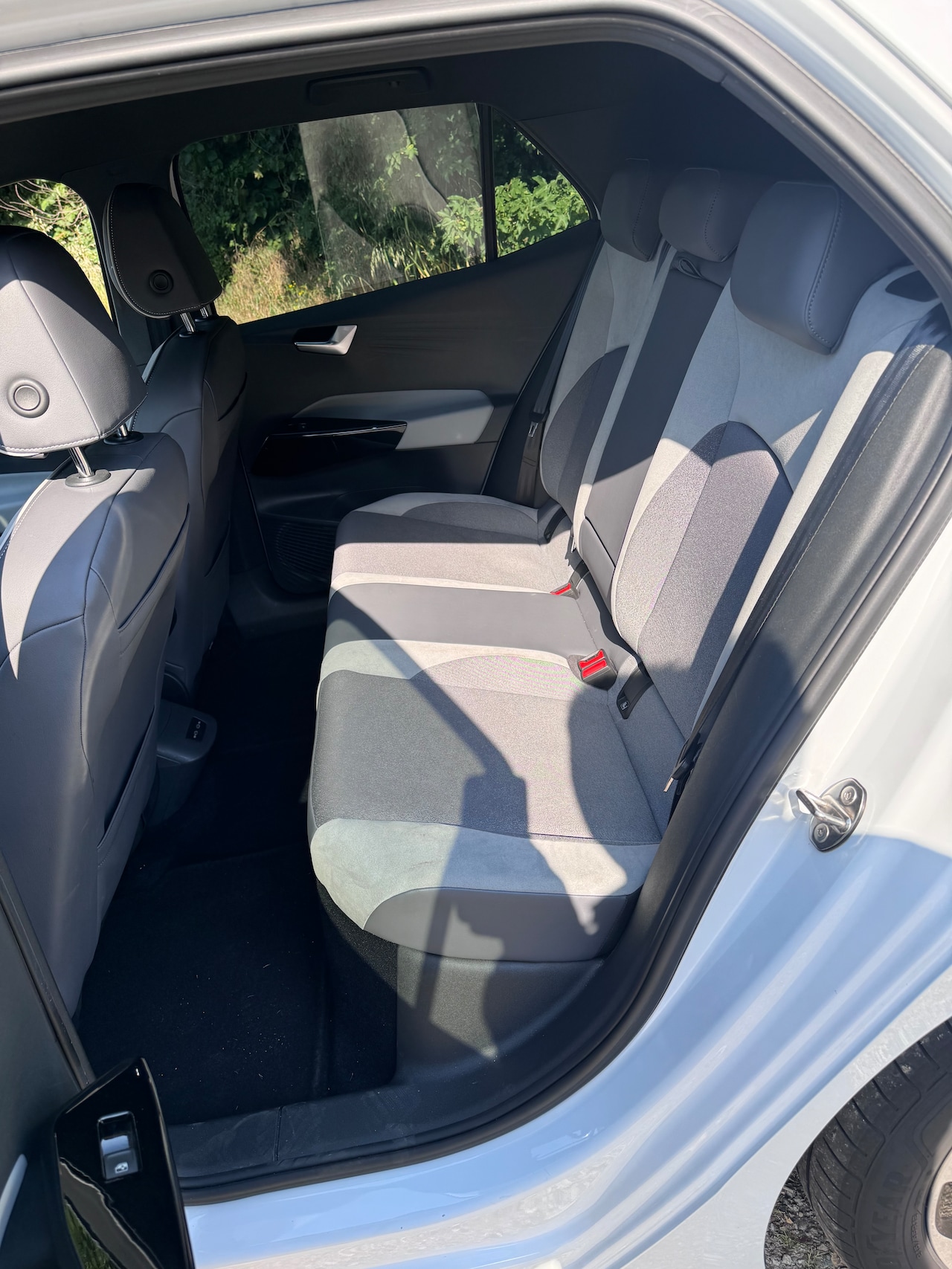 Volkswagen ID.3 - Pro 58 kWh Camera, first pro, keyless