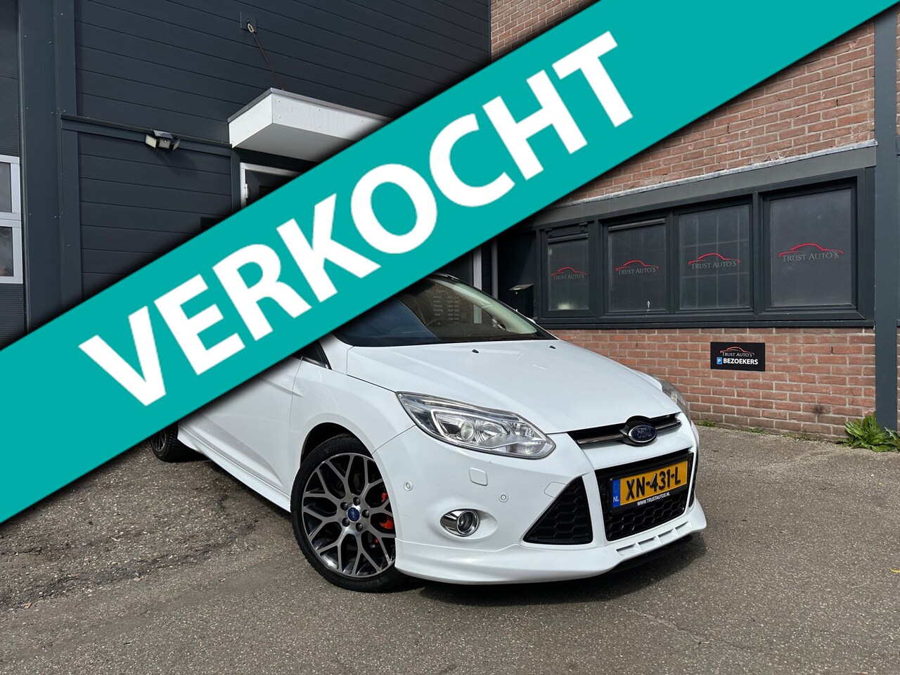 Ford Focus - 1.0 EcoBoost Edition Plus ST-Line|Led|Pdc|Stoelverwarming - AutoWereld.nl