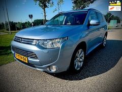 Mitsubishi Outlander - 2.0 PHEV instyle+, ALLE OPTIE'S LAGE KM STAND NIEUWE APK