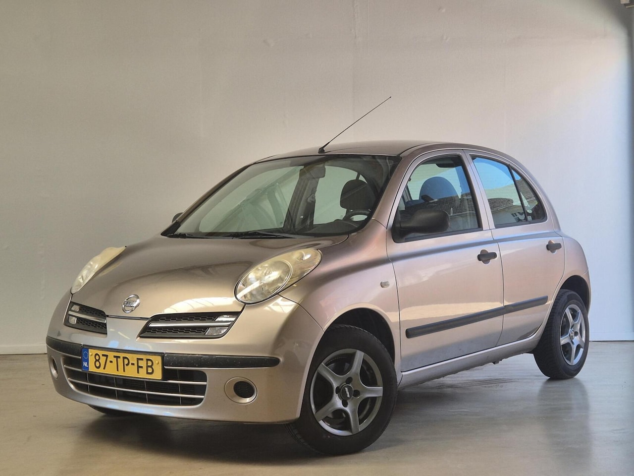 Nissan Micra - 1.2 Acenta 1.2 Acenta - AutoWereld.nl