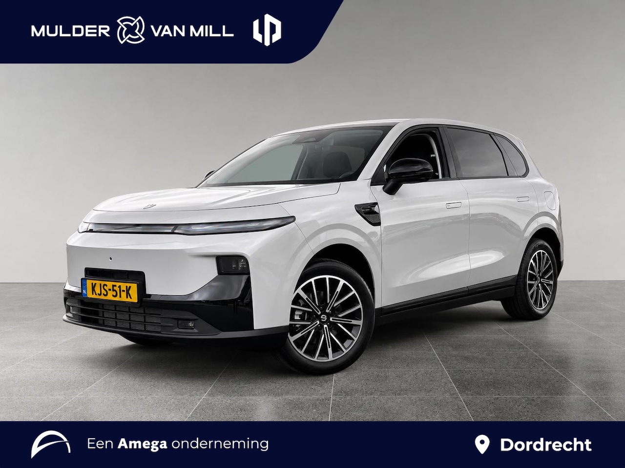 Leapmotor B10 - Design Hybrid REEV 218pk | PANODAK | STOELVERW + KOELING | ELEKTR. STOEL | APPLE CARPLAY / - AutoWereld.nl