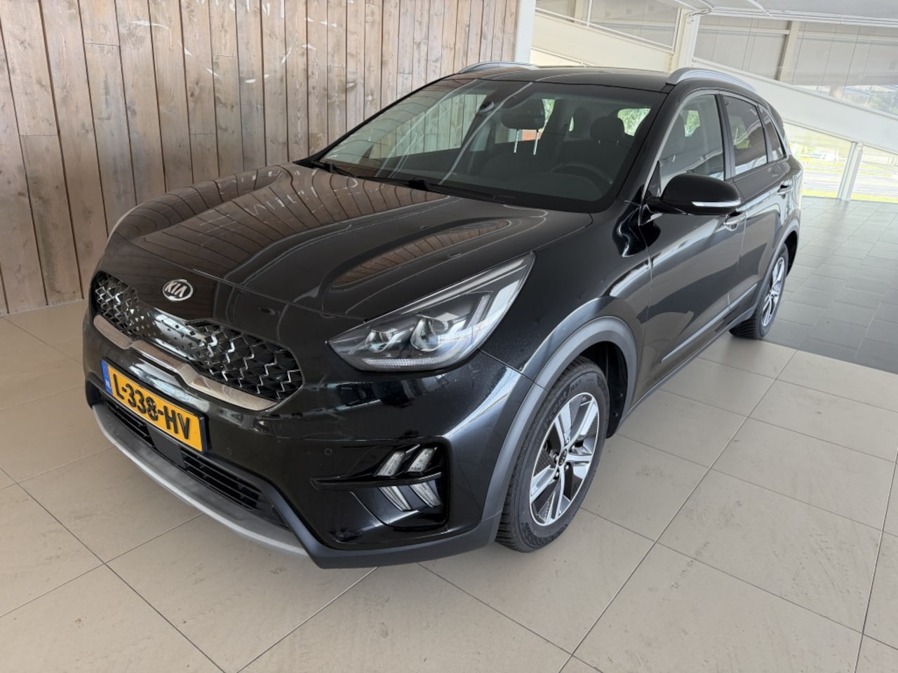 Kia Niro - 1.6 GDi H. Dyn.Pl.L - AutoWereld.nl