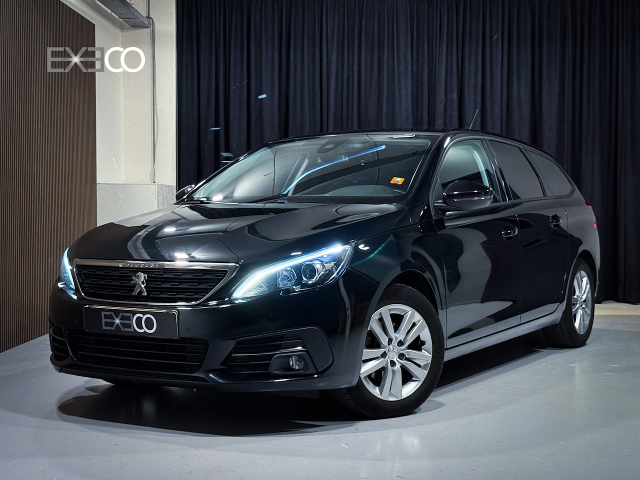 Peugeot 308 SW - 1.2 PureTech Blue Lease Active|I Cockpit|360 Cam|CarPlay|Trekh - AutoWereld.nl
