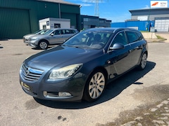 Opel Insignia Sports Tourer - 2.0 T Sport vol options