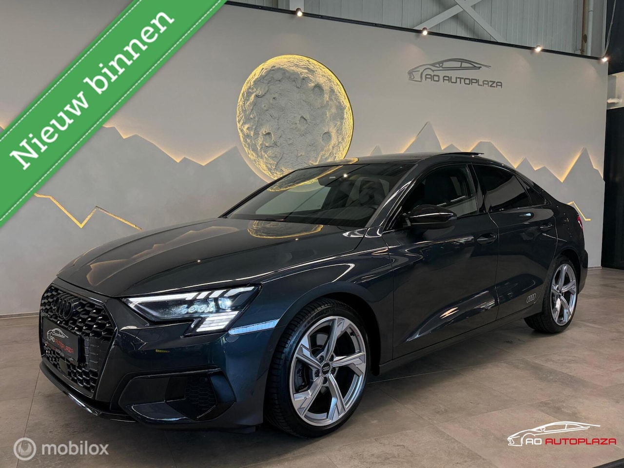 Audi A3 Limousine - 35 TFSI S-line Panorama/RS Seats/B&O/HUD/Sfeer/Memory - AutoWereld.nl
