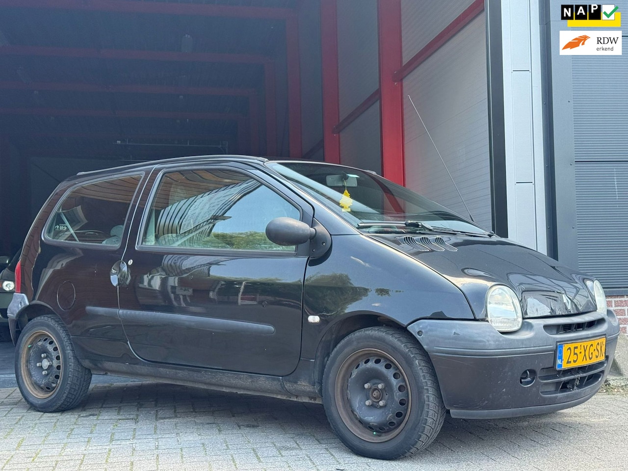 Renault Twingo - 1.2 Authentique AIRCO/NWE APK - AutoWereld.nl