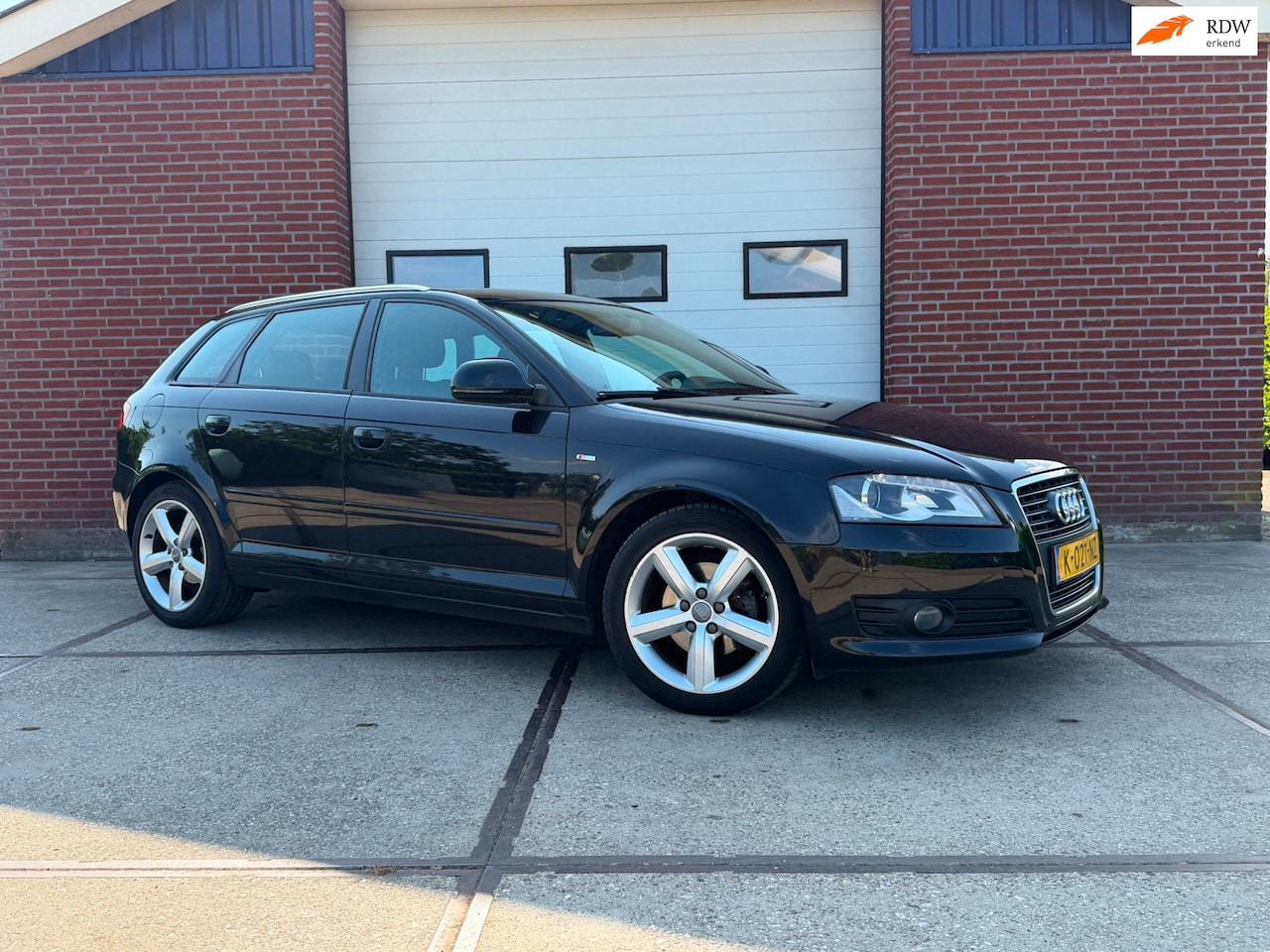 Audi A3 Sportback - 1.4 TFSI S-Line Pano Xenon Stoelverwarming Cruisecontrol - AutoWereld.nl