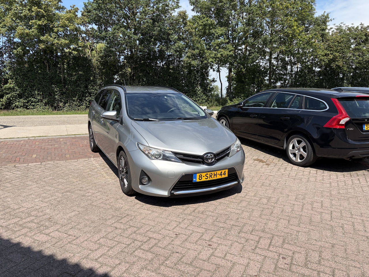 Toyota Auris Touring Sports - 1.6 Dynamic TREKHAAK CAMERA NAVI CLIMA - AutoWereld.nl