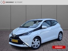 Toyota Aygo - 1.0 VVT-i x-play | Camera | Carplay | Cruisec. | Navi