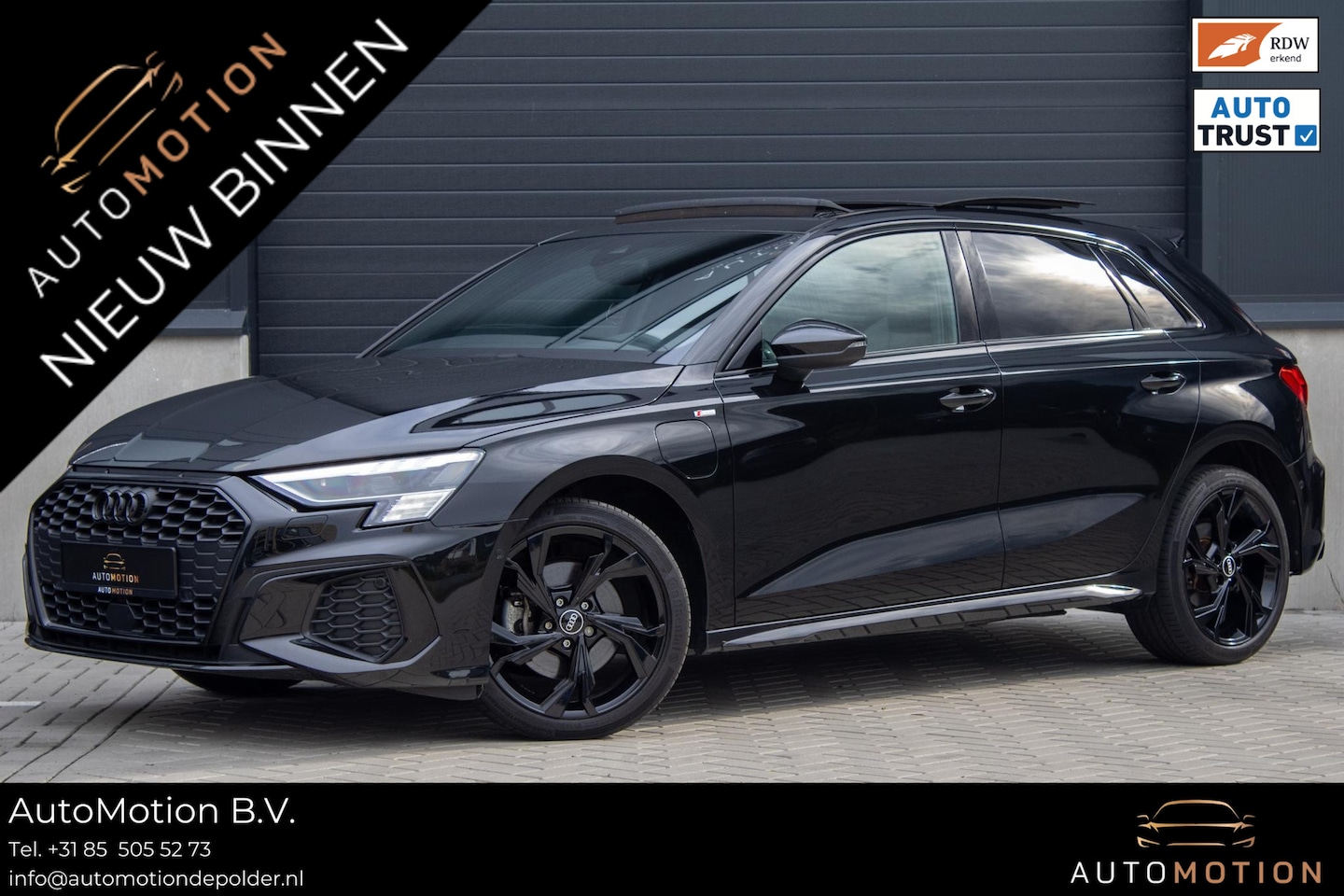 Audi A3 Sportback - 40 TFSIe S line RS Bekleding MATRIX PANO MAXTON ACC - AutoWereld.nl