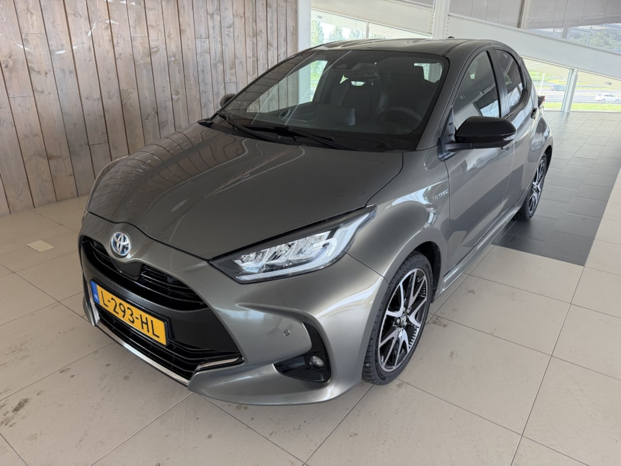 Toyota Yaris - 1.5 Hyb. Executive - AutoWereld.nl