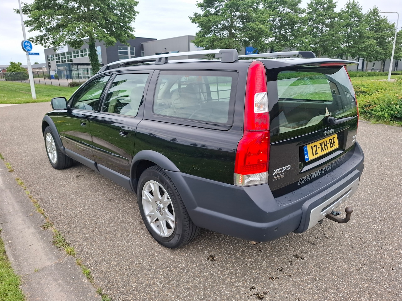Volvo XC70 - 2.5 T Summum - AutoWereld.nl