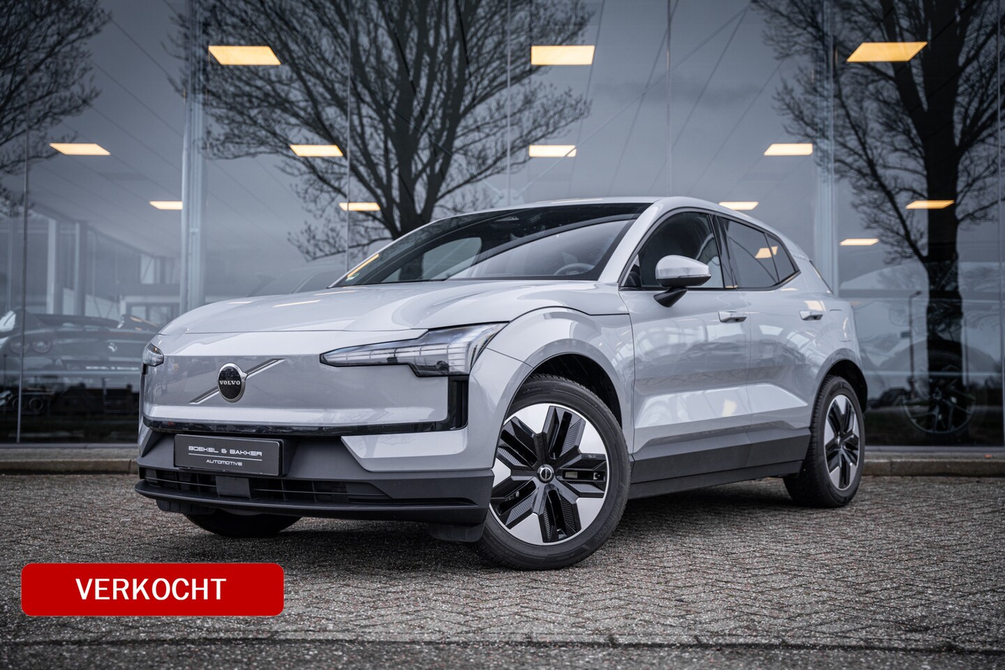 Volvo EX30 - Single Motor Core 51 kWh ** Climate Pack ** Privacy Glass ** SOH 99.87% ** Rijbereik tot 3 - AutoWereld.nl