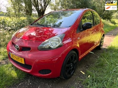 Toyota Aygo - 1.0-12V Comfort Navigator/Navi/Airco/Elekt.ramen NEW APK