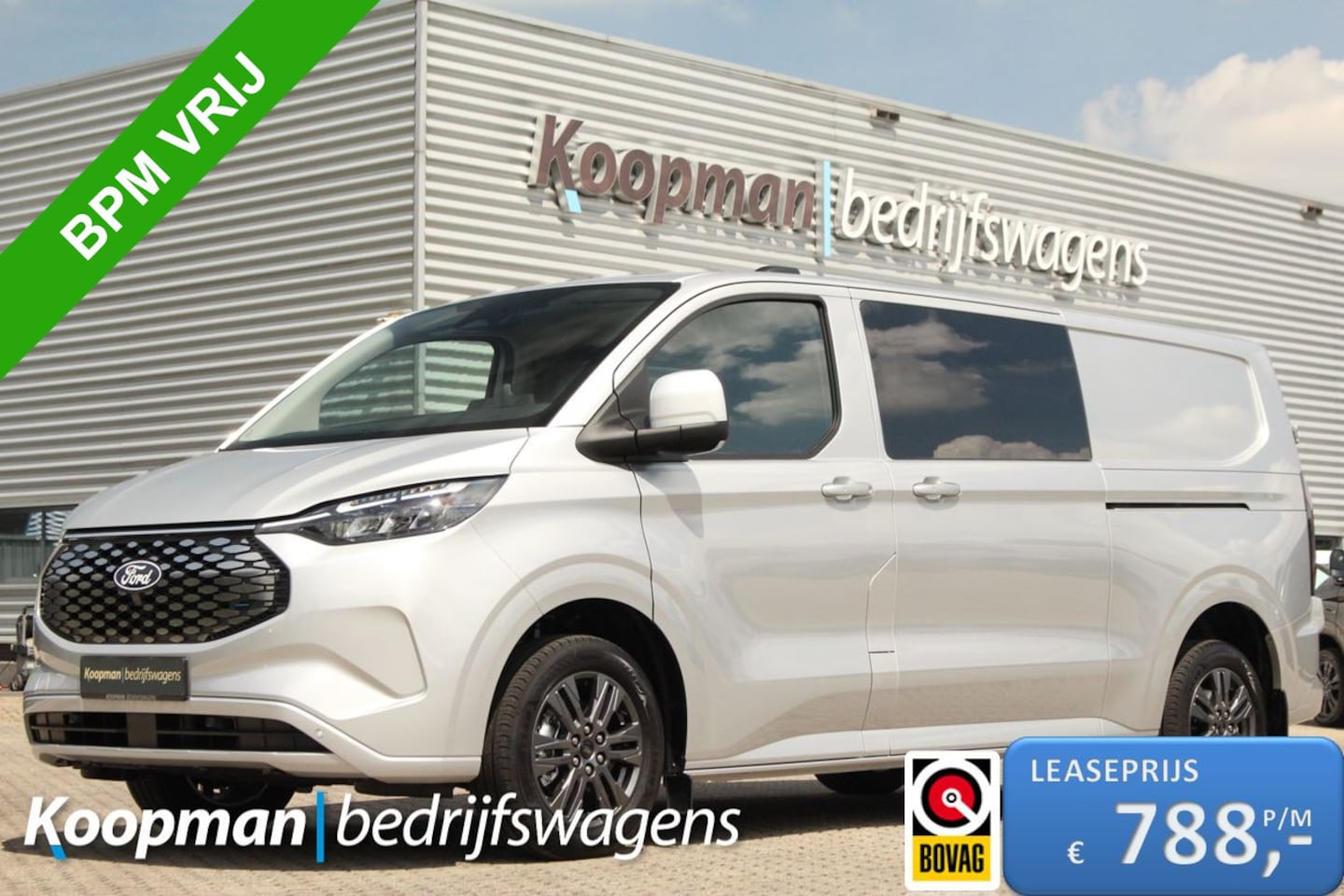 Ford Transit Custom - E-Transit 320 L2H1 Limited DC | 71 kWh | 160kW/218pk | Trekgewicht 2300kg | Camera | Carpl - AutoWereld.nl
