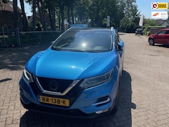 Nissan Qashqai - 1.2 N-Connecta 360 GRADEN CAMERA|TREKHAAK|PANO DAK|NAVI