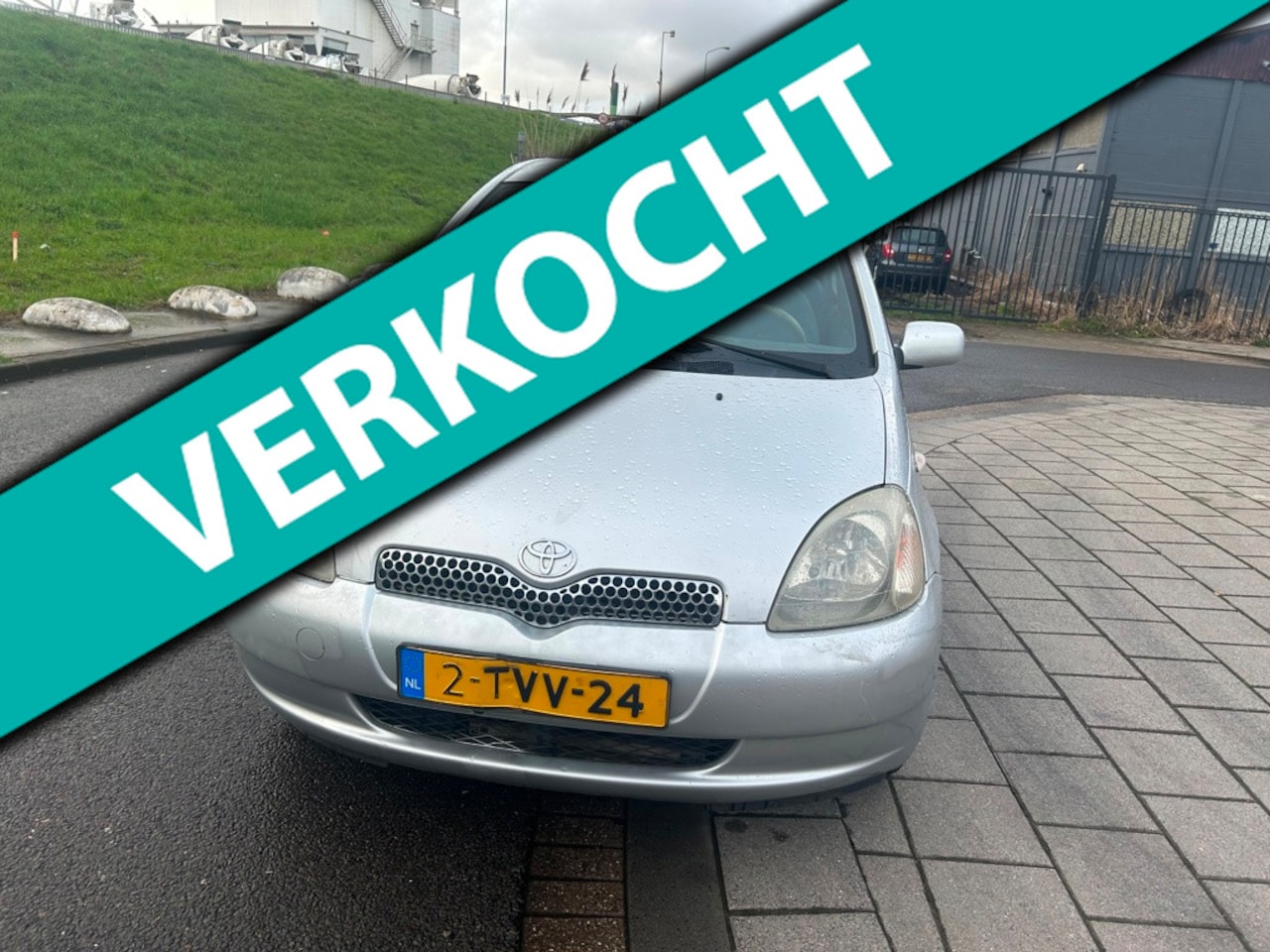 Toyota Yaris - 1.3-16V VVT-i Sol |AUTOMAAT| EXPORT - AutoWereld.nl